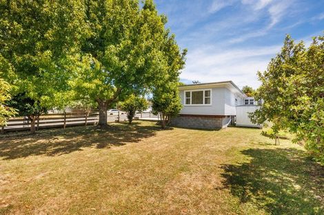 Photo of property in 2 Signal Street, Marton, 4710