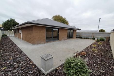 Photo of property in 35e Sussex Street, Levin, 5510