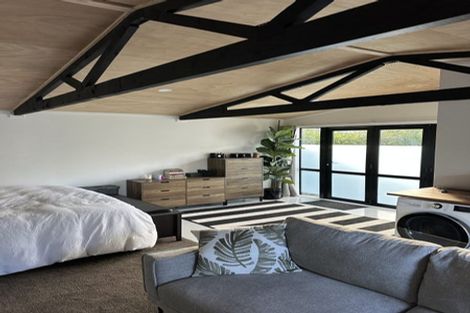 Photo of property in 11 Dellwood Avenue, Henderson, Auckland, 0612