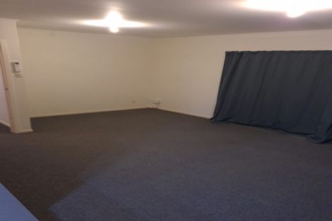 Photo of property in 25a Chetwode Grove, Newlands, Wellington, 6037