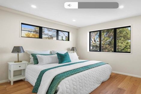 Photo of property in 18 Mariners View Road, Beach Haven, Auckland, 0626