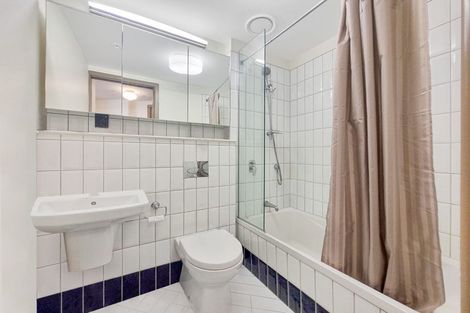 Photo of property in 107/3 Roxburgh Street, Mount Victoria, Wellington, 6011