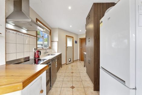 Photo of property in 27 Cavendish Crescent, Awapuni, Palmerston North, 4412