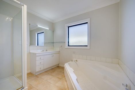 Photo of property in 71 Avenue Road, Greenmeadows, Napier, 4112