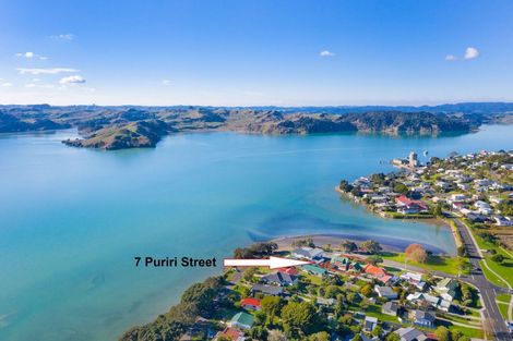 Photo of property in 7 Puriri Street, Raglan, 3225