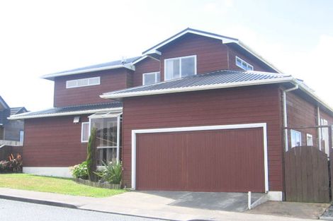 Photo of property in 4 Ashton Fitchett Drive, Brooklyn, Wellington, 6021