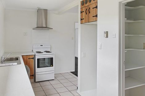 Photo of property in Sharella Park Cattery, 578 Kairanga Bunnythorpe Road, Newbury, Palmerston North, 4478