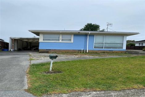 Photo of property in 30 Tiraumea Drive, Pakuranga, Auckland, 2010