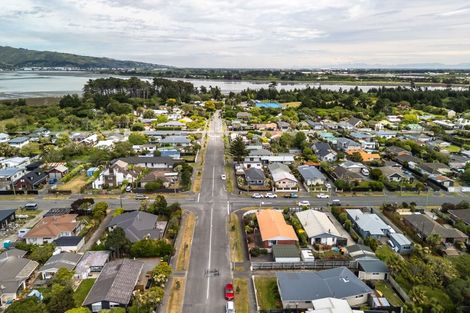 Photo of property in 337 Pine Avenue, South New Brighton, Christchurch, 8062
