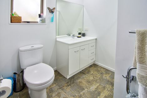 Photo of property in 19 Nash Place, Masterton, 5810