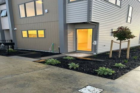 Photo of property in 15 Green Bamboo Road, Hobsonville, Auckland, 0616