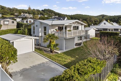 Photo of property in 246 Onemana Drive, Onemana, Whangamata, 3691