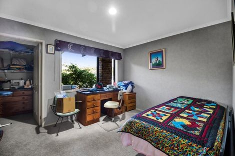 Photo of property in 325a Awai Road, Tarurutangi, New Plymouth, 4372