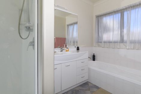 Photo of property in 2 Verona Way, Judea, Tauranga, 3110