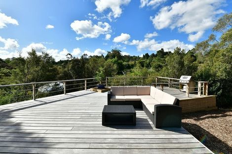 Photo of property in 330 Wainui Road, Wainui, Silverdale, 0992