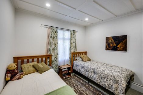 Photo of property in 47 Shakespeare Road, Bluff Hill, Napier, 4110