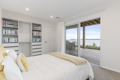 Photo of property in 369 Clifton Road, Whitford, Howick, 2571