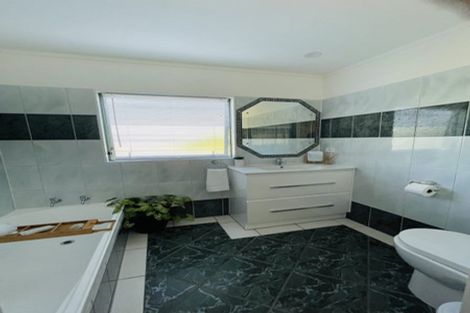Photo of property in 4 Farnell Place, Gulf Harbour, Whangaparaoa, 0930