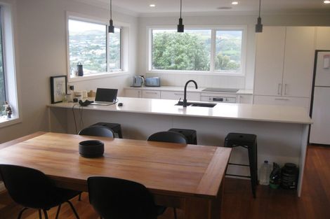 Photo of property in 17 Mascot Street, Tawa, Wellington, 5028