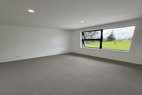 Photo of property in 26f Brennan Avenue, Te Atatu Peninsula, Auckland, 0610