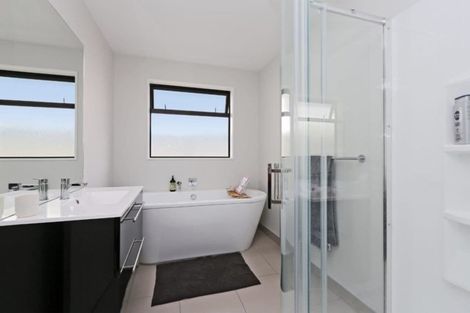 Photo of property in 1 Mckay Close, Frimley, Hastings, 4120