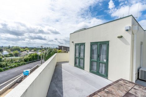 Photo of property in 45 Carey Street, Maeroa, Hamilton, 3200