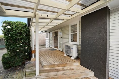 Photo of property in 64 Aurora Terrace, Hillcrest, Hamilton, 3216