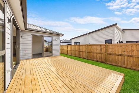 Photo of property in 30 Bannockburn Road, Opaheke, 2113