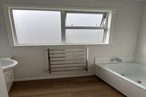 Photo of property in 12 Eskdale Road, Papakowhai, Porirua, 5024