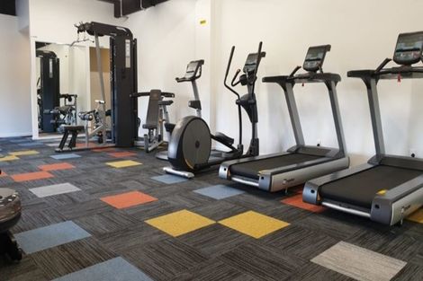 Photo of property in 8a/30 Westward Ho, Glen Eden, Auckland, 0602