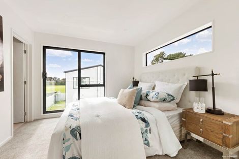 Photo of property in 17a Granville Drive, Massey, Auckland, 0614