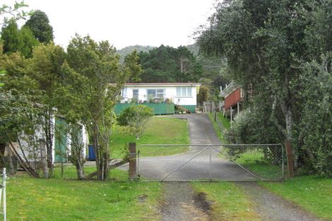 Photo of property in 1294 Huia Road, Huia, Auckland, 0604