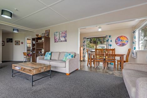 Photo of property in 211 Stanway Road, Halcombe, Feilding, 4779