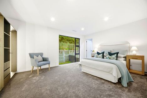 Photo of property in 28 Streamview Way, Long Bay, 0792