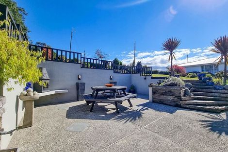 Photo of property in 239 Clyde Street, Balclutha, 9230
