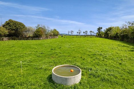 Photo of property in 550 Mountain Road, Lepperton, New Plymouth, 4373