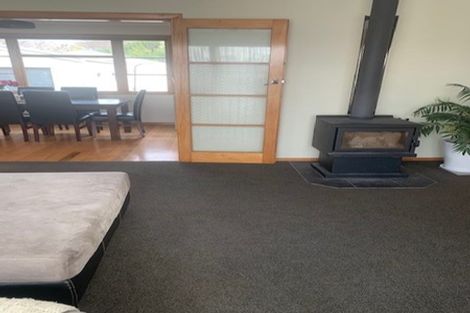 Photo of property in 24 Glasgow Street, Takaro, Palmerston North, 4412