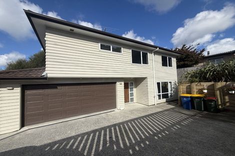 Photo of property in 111a Triangle Road, Massey, Auckland, 0614