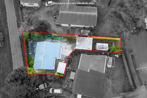 Photo of property in 34a Sikkim Crescent, Clover Park, Auckland, 2019