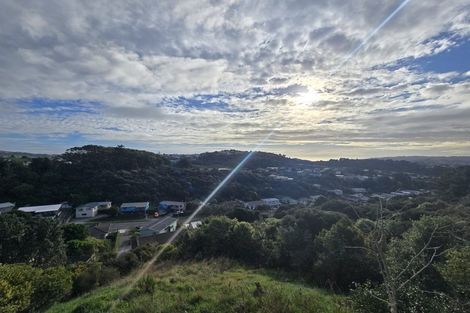 Photo of property in 10 Gaff Place, Whitby, Porirua, 5024