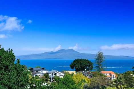 Photo of property in 46 Killarney Avenue, Torbay, Auckland, 0630