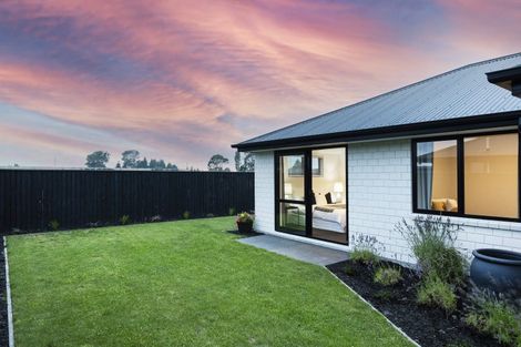 Photo of property in 318 Halswell Junction Road, Halswell, Christchurch, 8025