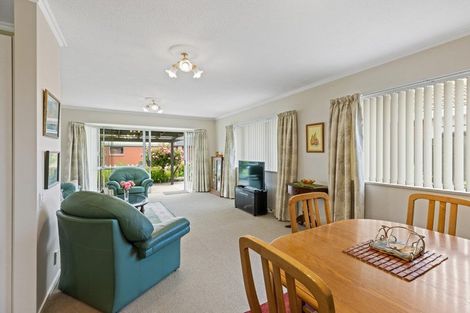 Photo of property in 2/7 Katie Lane, Dallington, Christchurch, 8061