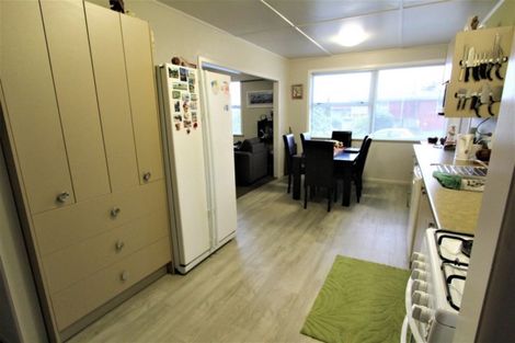 Photo of property in 38 Edinburgh Street, Tokoroa, 3420