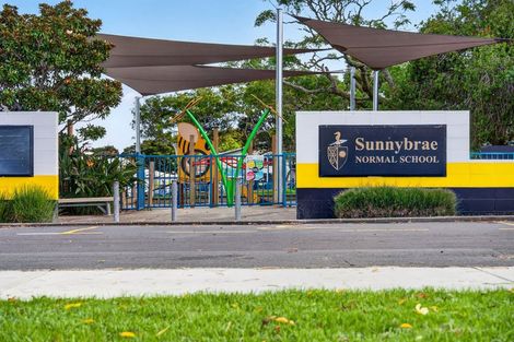 Photo of property in 5/1 Hillcrest Avenue, Hillcrest, Auckland, 0627