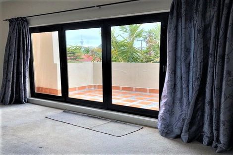 Photo of property in 1/46 Aitken Terrace, Kingsland, Auckland, 1021