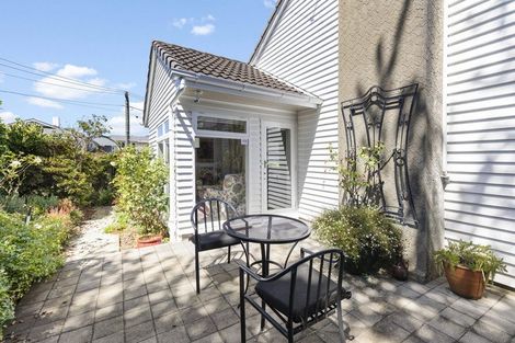 Photo of property in 93 Waterloo Road, Hutt Central, Lower Hutt, 5010