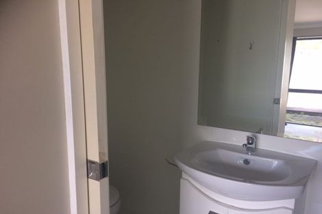 Photo of property in 4 Cicada Place, Hei Hei, Christchurch, 8042
