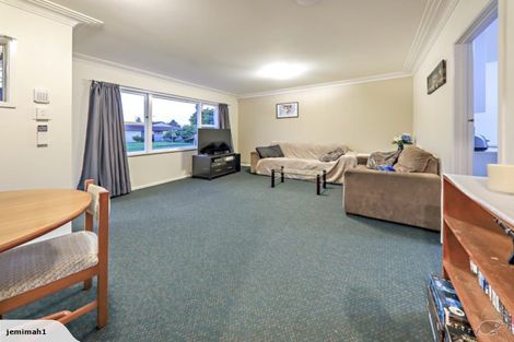 Photo of property in 2/27 Shirley Avenue, Papakura, 2110