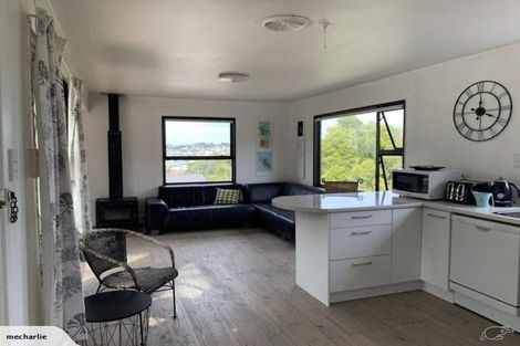 Photo of property in 119 Vipond Road, Stanmore Bay, Whangaparaoa, 0932